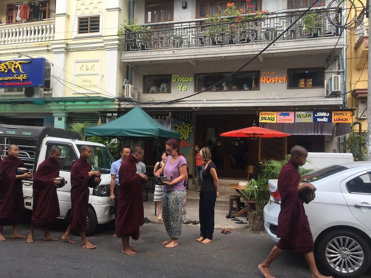 Shwe Yo Vintage Hostel Yangon 0*,